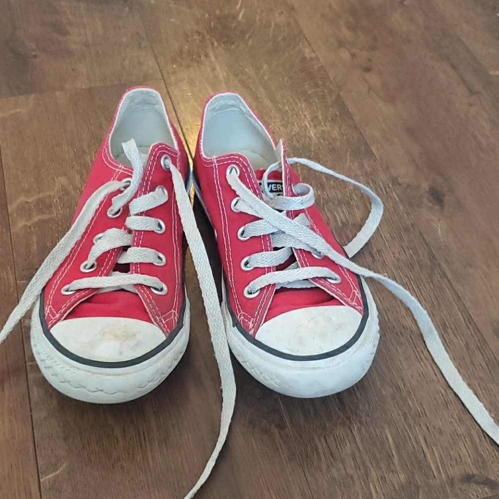 Little Kids Red Converse size 13.5